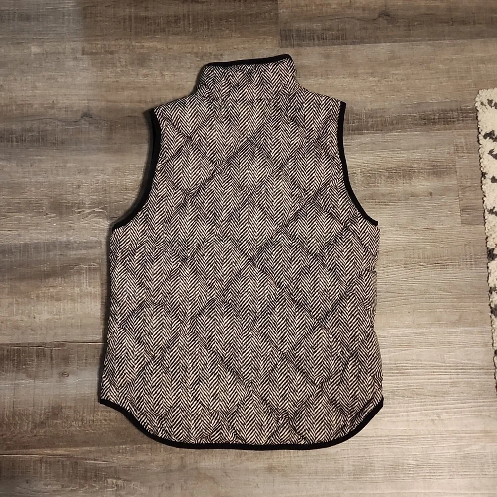 J.CREW Womens Small Printed Quilted Down Puffer Vest Herringbone Full Zip - Picture 4 of 5